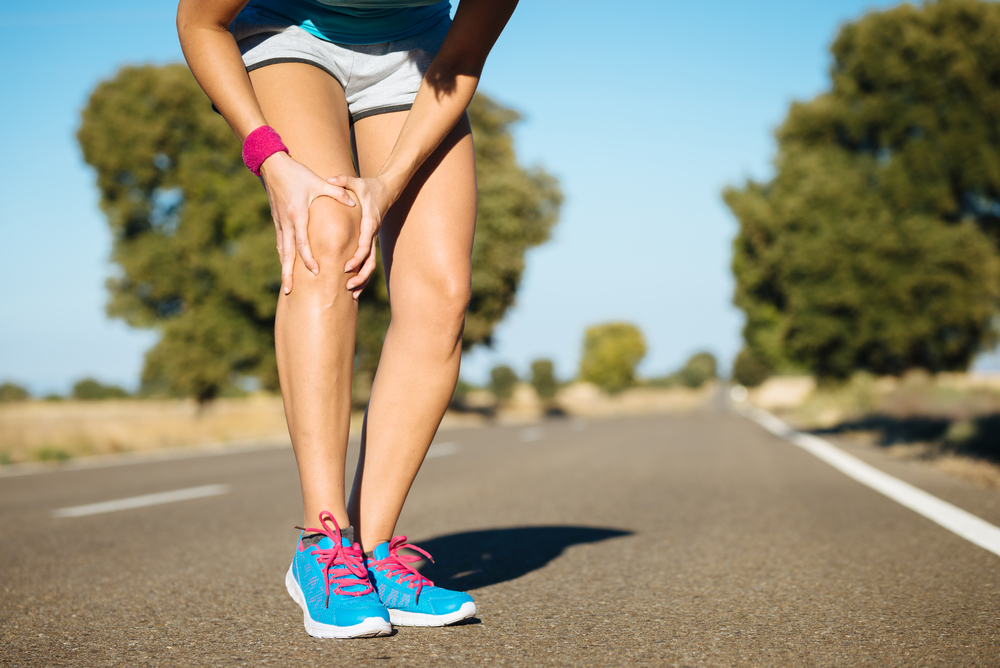 Woman suffering from runner's knee experiences common cause of knee pain in Guelph